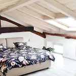 Апартаменты View-historical Center-olga House *